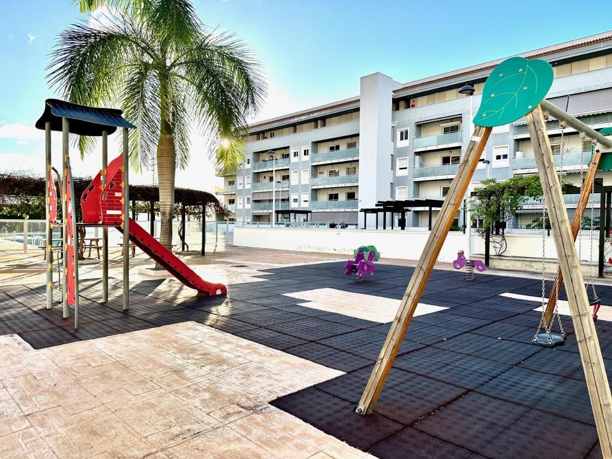 Pambnb - Cozy Seaview Apartment With Gym & Kids Park Бахамар Екстериор снимка